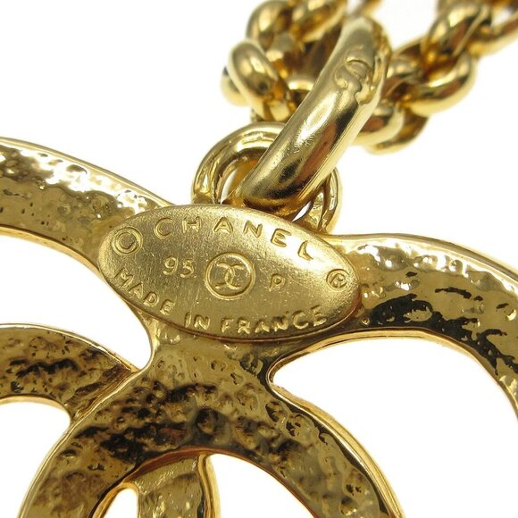 Chanel Heart Chain Pendant Necklace Gold 95P - Picture 4 of 5